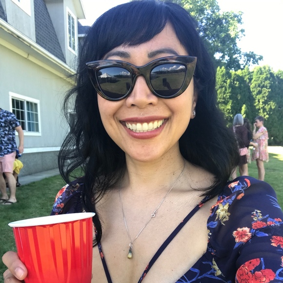 Meet your Posher, Cherlyn - Picture 1 of 1